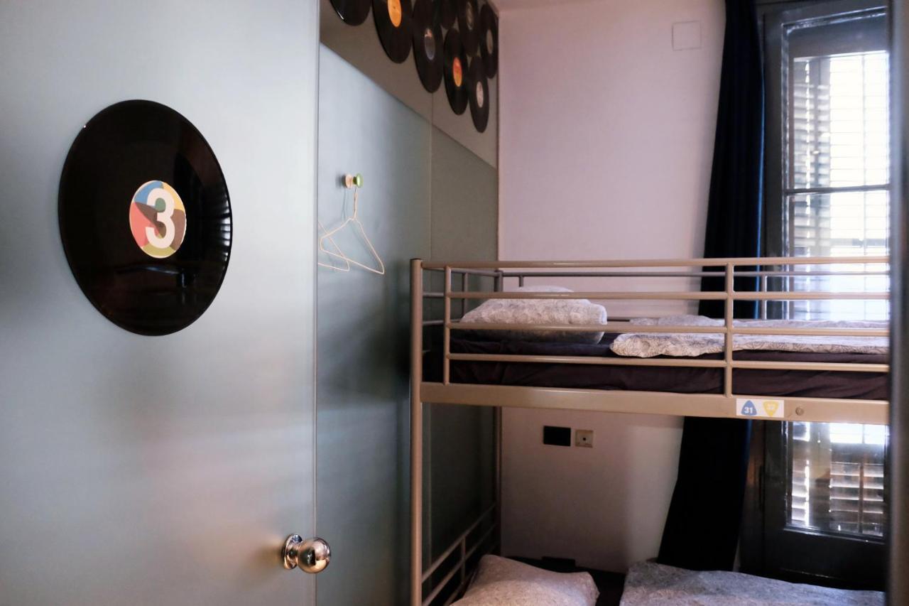 Alternative Creative Youth Hostel Βαρκελώνη Δωμάτιο φωτογραφία